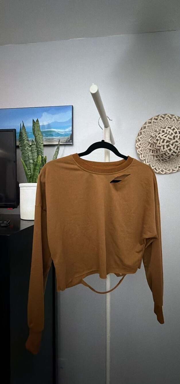 New Long Sleeve Crop T Shirt Distressed Ripped Cut Out Pure Color Casual Style